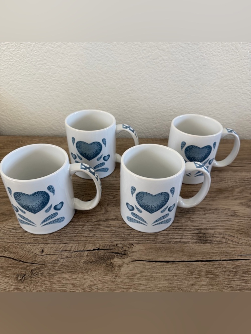 Lot of 4 Blue Hearts Jay Thailand Corelle Corning Stoneware Coffee Mugs Cups 4”